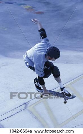 Stock Image - people, outdoors, sports, skateboard, Caucasian. Fotosearch