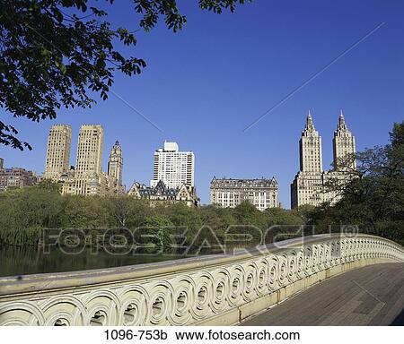 Stock Image - Bow Bridge, Central Park, New York City, USA. Fotosearch