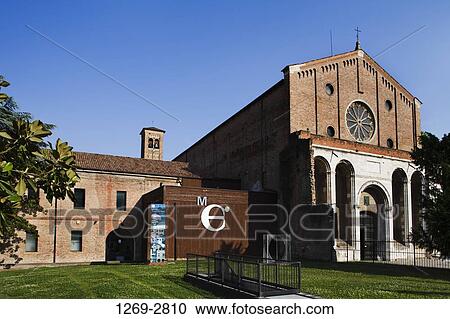 Stock Image - Chapel next to a museum, Chiesa Degli Eremitani, Musei Civici Eremitani, Padua, Veneto, Italy. Fotosearch