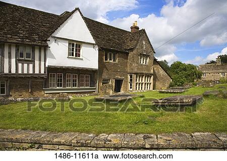 Facade of a Tudor style house, Church Street, Lacock, England View Large Photo Image Stock Image - Facade of a Tudor style house, Church Street, Lacock, England. Fotosearch
