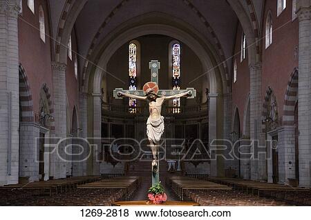 Interiors of a cathedral, Vicenza, Veneto, Italy View Large Photo Image Stock Photo - Interiors of a cathedral, Vicenza, Veneto, Italy. Fotosearch