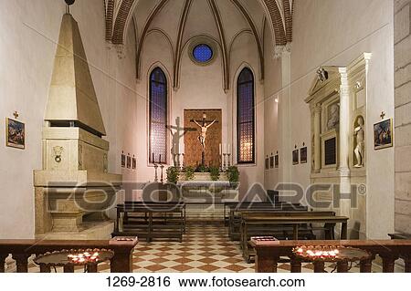 Interiors of a cathedral, Vicenza, Veneto, Italy View Large Photo Image Stock Photograph - Interiors of a cathedral, Vicenza, Veneto, Italy. Fotosearch