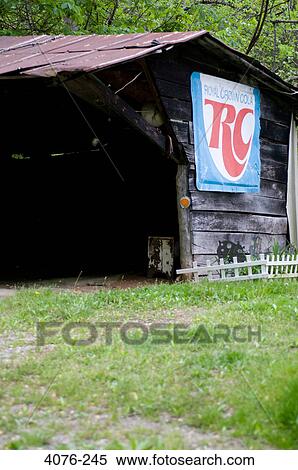 Stock Photography - Abandoned barn in a field, North Carolina, USA. Fotosearch