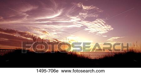 Sea at sunset, Venice Fishing Pier, Venice Beach, Venice, Gulf Of Mexico, Sarasota County, Florida, USA View Large Photo Image Stock Image - Sea at sunset, Venice Fishing Pier, Venice Beach, Venice, Gulf Of Mexico, Sarasota County, Florida, USA. Fotosearch