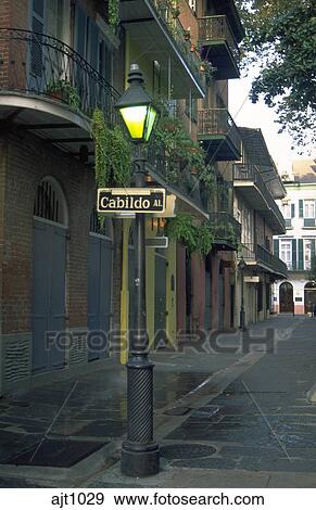 New Orleans Street Lamp