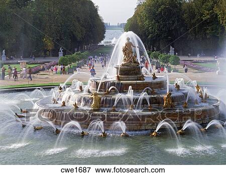 １７世紀 バロック式 建築 の 宮殿 庭 噴水 において ルイ X1v ベルサイユ宮殿 写真館 イメージ館 Cwe1687 Fotosearch
