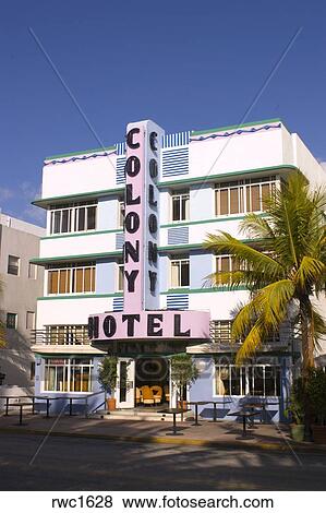 Pictures Of Miami Beach Florida Usa The Colony Hotel 1939 On Miami Beach Florida Usa The Colony Hotel 1939 On Ocean Drive In South Known For Its Historical Art Deco Architecture