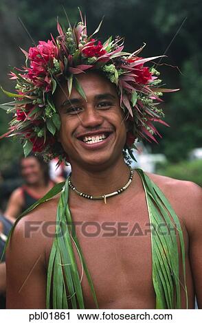 Polynesian man, Marquesas, French Polynesia (editorial use only, not