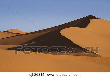 Afrika Kuzey Afrika Fas Sahra Colu Merzouga Erg Chebbi Hazir Fotograflar Djh26315 Fotosearch