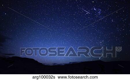 A bright sporadic meteor in the patagonic skies of Somuncura, Argentina. View Large Photo Image Stock Photograph - A bright sporadic meteor in the patagonic skies of Somuncura, Argentina.. Fotosearch