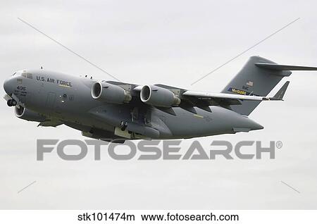 Picture - A C-17 Globemaster III in flight.. Fotosearch