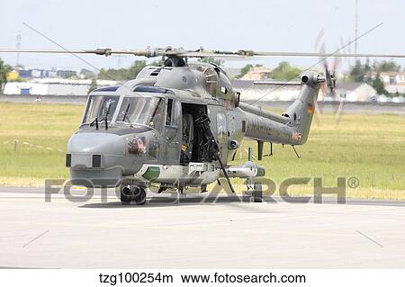 A Sea Lynx of the German Navy equipped with a M3M machine gun. View Large Photo Image Picture - A Sea Lynx of the German Navy equipped with a M3M machine gun.. Fotosearch