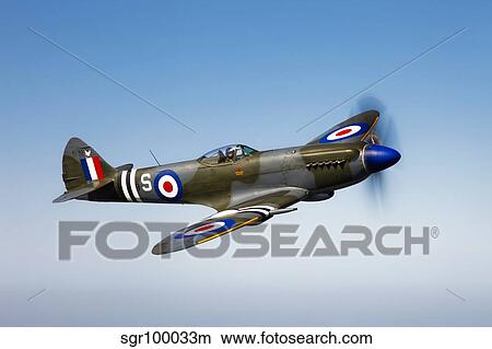 A Supermarine Spitfire Mk-18 in flight. View Large Photo Image Picture - A Supermarine Spitfire Mk-18 in flight.. Fotosearch
