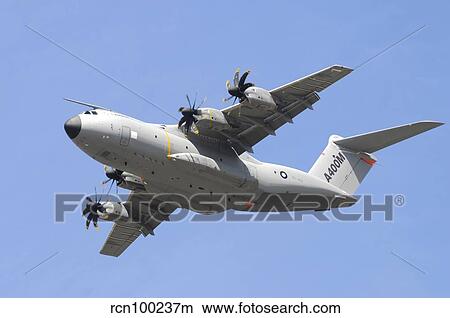 Picture - Airbus A400M Atlast transport aircraft.. Fotosearch