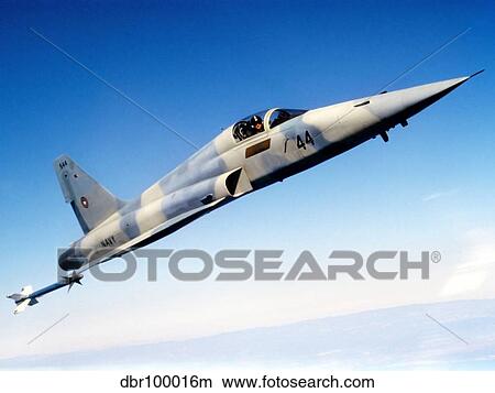 An F-5E Tiger II in flight. View Large Photo Image Picture - An F-5E Tiger II in flight.. Fotosearch