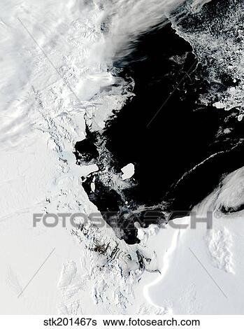 B-15J iceberg in the Ross Sea, Antarctica. View Large Photo Image Stock Photograph - B-15J iceberg in the Ross Sea, Antarctica.. Fotosearch