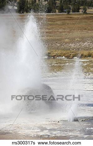 Beehive Geyser eruption, Upper Geyser Basin geothermal area, Yellowstone National Park, Wyoming. View Large Photo Image Stock Photograph - Beehive Geyser eruption, Upper Geyser Basin geothermal area, Yellowstone National Park, Wyoming.. Fotosearch