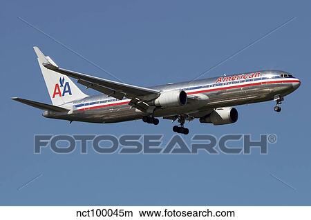 Picture - Boeing 767 of American Airlines.. Fotosearch