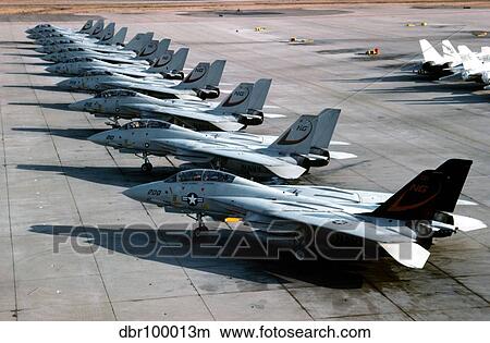 Picture - F-14A Tomcats on the flight line at NAS Miramar, San Diego, California.. Fotosearch