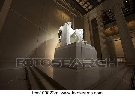 Picture - Lincoln Memorial, Washington D. C., USA.. Fotosearch