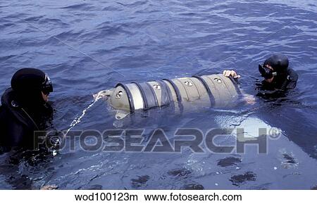 Navy SEALs neutrally ballast a MK-V Limpet Assembly Module. View Large Photo Image Picture - Navy SEALs neutrally ballast a MK-V Limpet Assembly Module.. Fotosearch
