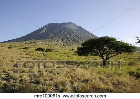Stock Photograph - Ol Doinyo Lengai, Rift valley, Tanzania.. Fotosearch