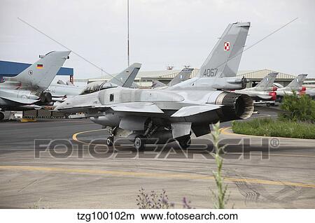 Picture - Polish F-16C Block 52 taxiing at Albacete Airfield, Spain.. Fotosearch