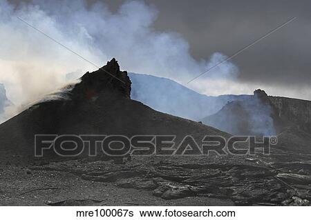 Steaming Puu Oo crater, Big Island, Hawaii. View Large Photo Image Stock Photograph - Steaming Puu Oo crater, Big Island, Hawaii.. Fotosearch
