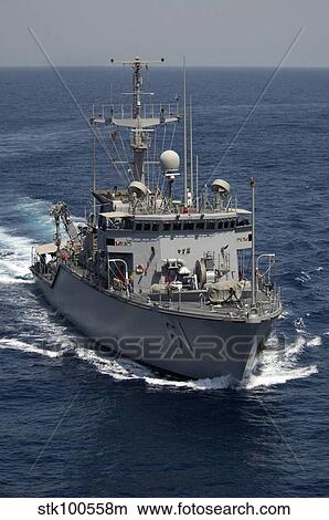 Picture - The Osprey-class mine hunter coastal ship USS Raven.. Fotosearch