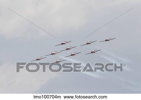 Picture - The Snowbirds 431 Air Demonstration Squadron of the Royal Canadian Air Force.. Fotosearch