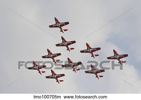 Picture - The Snowbirds 431 Air Demonstration Squadron of the Royal Canadian Air Force.. Fotosearch
