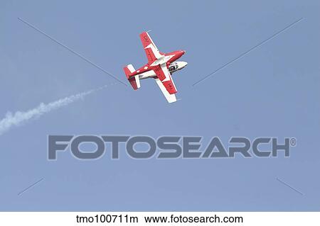 The Snowbirds 431 Air Demonstration Squadron of the Royal Canadian Air Force. View Large Photo Image Picture - The Snowbirds 431 Air Demonstration Squadron of the Royal Canadian Air Force.. Fotosearch