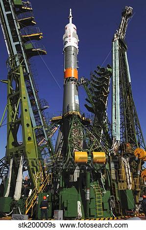 The Soyuz TMA-6 vehicle View Large Photo Image Stock Photograph - The Soyuz TMA-6 vehicle. Fotosearch