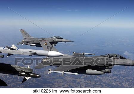 Picture - U. S. Air Force F-16 Fighting Falcon aircraft.. Fotosearch