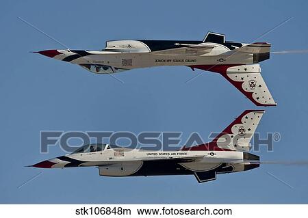 U. S. Air Force Thunderbirds demonstrate the calypso pass. View Large Photo Image Picture - U. S. Air Force Thunderbirds demonstrate the calypso pass.. Fotosearch