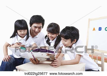 Stock Illustration - childen are reading . Fotosearch