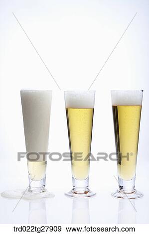 pour draft beer into glass View Large Photo Image Stock Photo - pour draft beer into glass. Fotosearch