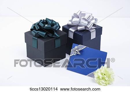 Stock Illustration - gift boxes and a letter. Fotosearch