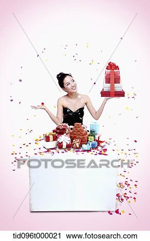 memo template featuring woman with presents View Large Illustration Clip Art - memo template featuring woman with presents. Fotosearch
