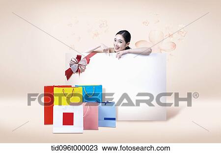 Drawing - memo template featuring woman with shopping bags. Fotosearch
