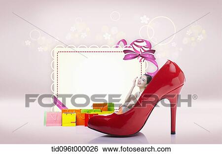 Stock Illustration - memo template featuring woman with shopping bags. Fotosearch