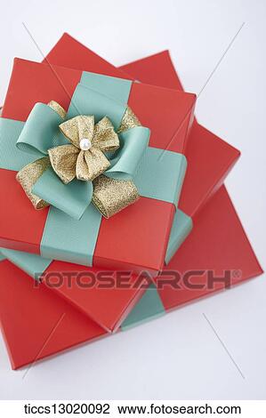 Drawing - red gift boxes with nice ribbons. Fotosearch