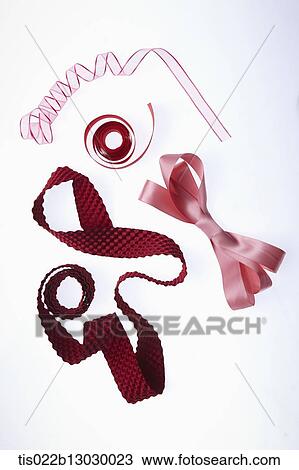 Drawing - red ribbons. Fotosearch