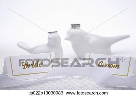Drawing - wedding cards with wedding rings. Fotosearch