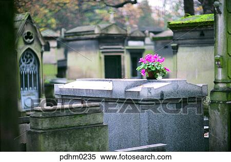 Pere Lachaise, graveyard, monument, tombstone, Cross, decoration, sky View Large Photo Image Stock Photography - Pere Lachaise, graveyard, monument, tombstone, Cross, decoration, sky. Fotosearch