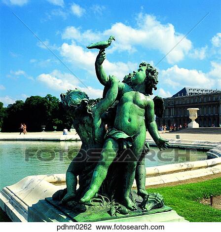 Versailles, Palace, BronzeStatue, molding, pond, garden, sky View Large Photo Image Stock Image - Versailles, Palace, BronzeStatue, molding, pond, garden, sky. Fotosearch