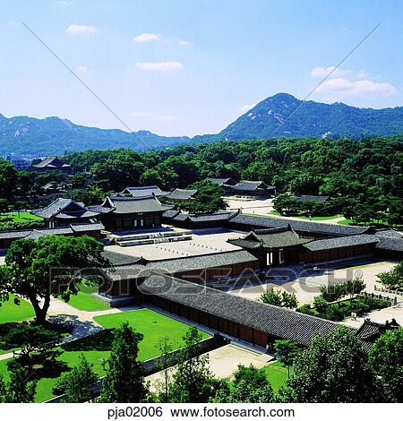 Changgyeonggung, OldCastle, house, garden, tree, plant, sky View Large Photo Image Stock Photograph - Changgyeonggung, OldCastle, house, garden, tree, plant, sky. Fotosearch