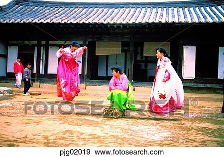 Koreaethnic customs town, ethnic customs town, house, woman, woman, person, Hanbok View Large Photo Image Stock Photo - Koreaethnic customs town, ethnic customs town, house, woman, woman, person, Hanbok. Fotosearch