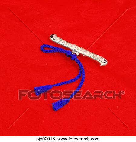 Silver knife, knife, pattern, article, folk tool, living articles, queen View Large Photo Image Stock Photograph - Silver knife, knife, pattern, article, folk tool, living articles, queen. Fotosearch