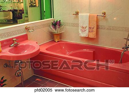 mirror, bath, bathing, washstand, towel, indoor View Large Photo Image Stock Photography - mirror, bath, bathing, washstand, towel, indoor. Fotosearch